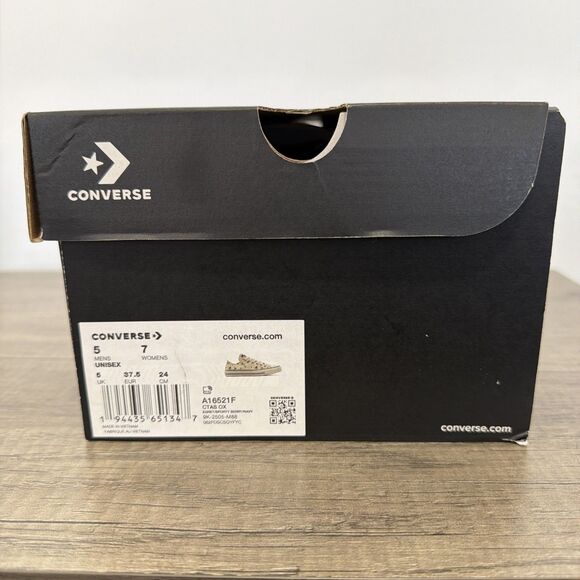 Converse Chuck Taylor All Star Embroidered Floral Low White Unisex Womens Size 7 - Picture 9 of 10